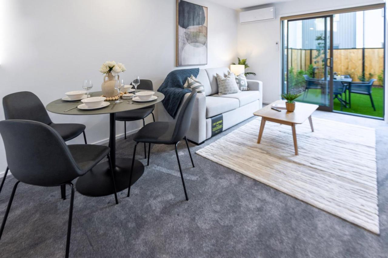 Urban Park Escape 2 Bed 2 Bath W/Carpark Lejlighed Christchurch Eksteriør billede